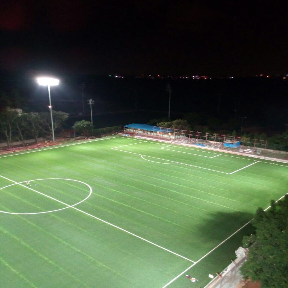 Stadium Must Indoor Pole
